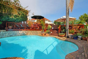 Отель 40 Winks Guest House Green Point  Кейптаун
